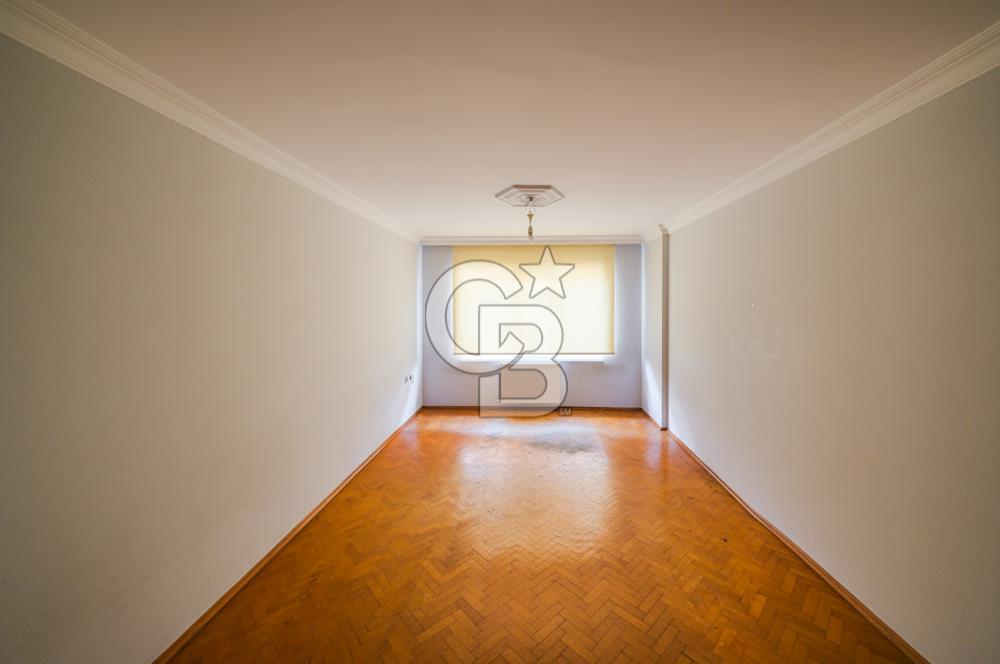 ÇORLU IŞIKLAR SALİH OMURTAK CADDESİ ÜZERİ 4+1 250 m2 DAİRE