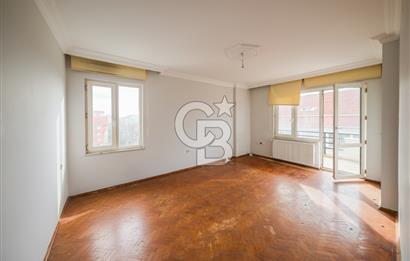 ÇORLU IŞIKLAR SALİH OMURTAK CADDESİ ÜZERİ 4+1 250 m2 DAİRE