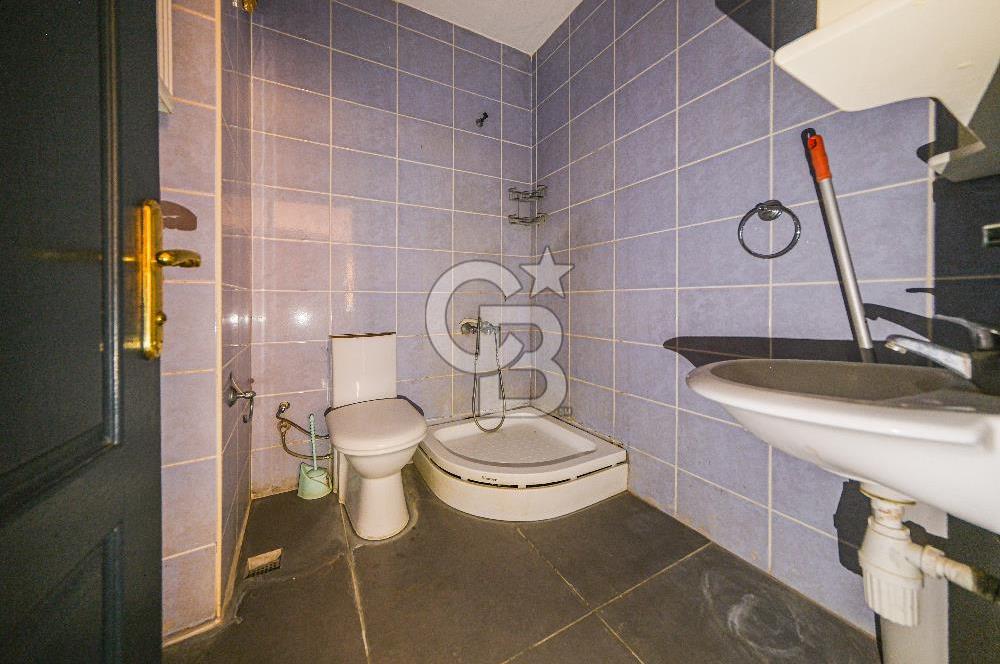 ÇORLU IŞIKLAR SALİH OMURTAK CADDESİ ÜZERİ 4+1 250 m2 DAİRE