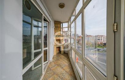 ÇORLU IŞIKLAR SALİH OMURTAK CADDESİ ÜZERİ 4+1 250 m2 DAİRE