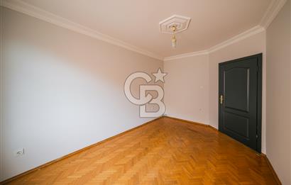 ÇORLU IŞIKLAR SALİH OMURTAK CADDESİ ÜZERİ 4+1 250 m2 DAİRE