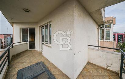 ÇORLU IŞIKLAR SALİH OMURTAK CADDESİ ÜZERİ 4+1 250 m2 DAİRE