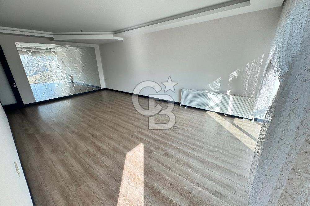 ALACAATLI VENT KULE'DE PANAROMİK MANZARALI EKSTRA YAPILI 250M2 5+1 KİRALIK DAİRE