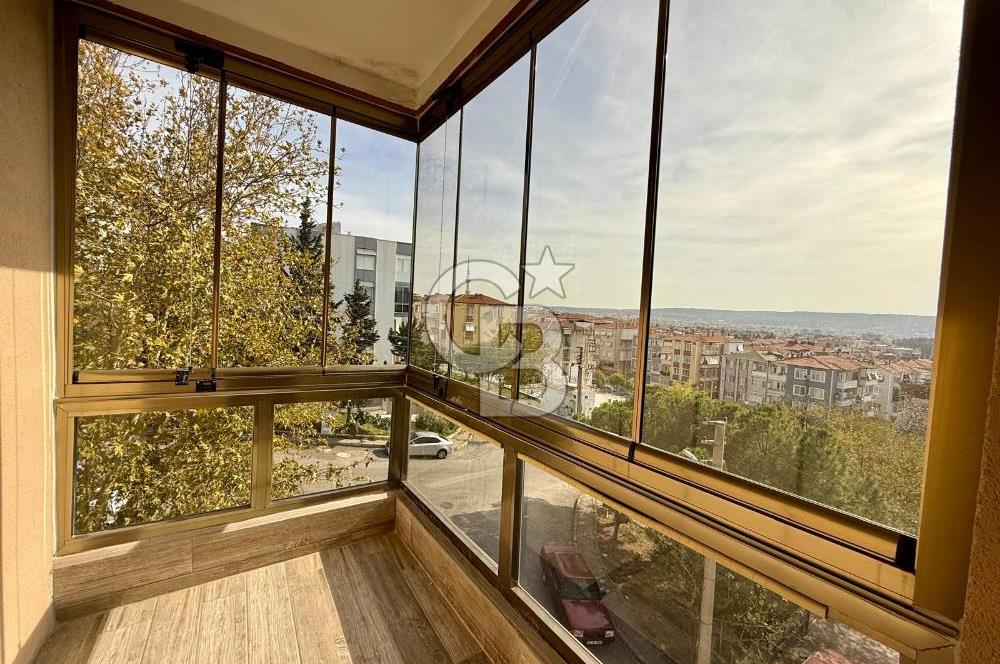 BUCA BARIŞ MAHALLESİ ARA KAT 3+1 SATILIK DAİRE