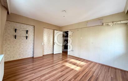 BUCA BARIŞ MAHALLESİ ARA KAT 3+1 SATILIK DAİRE