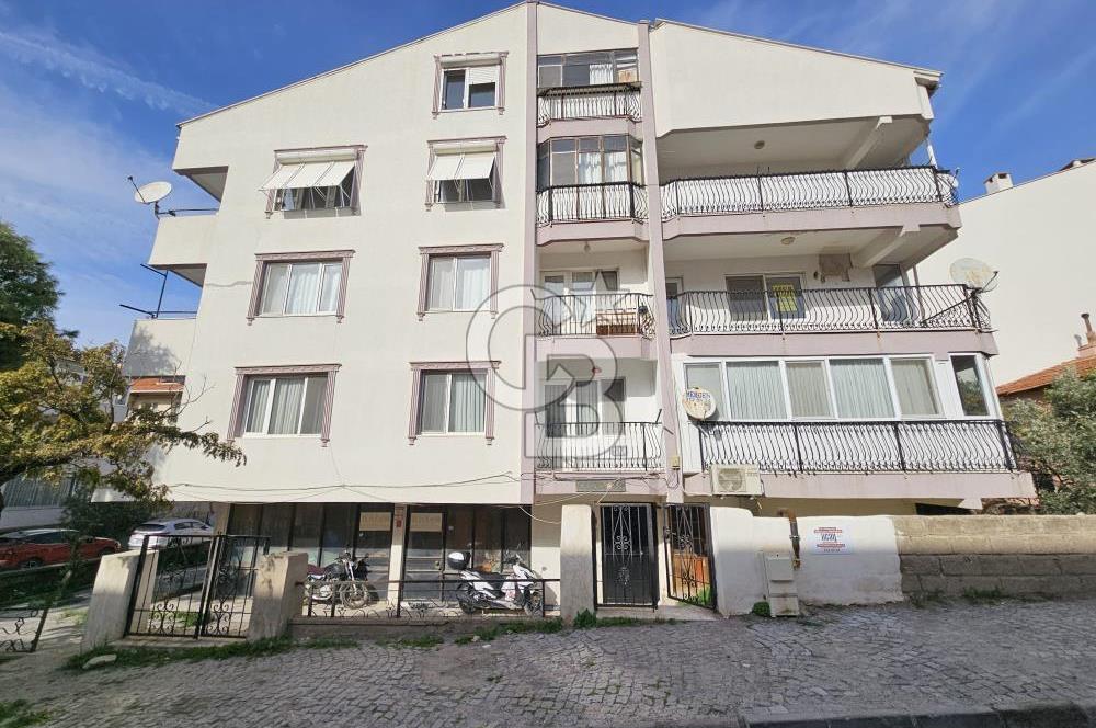 Ayvalık Merkezi Konumda Doğal Gazlı 2+1