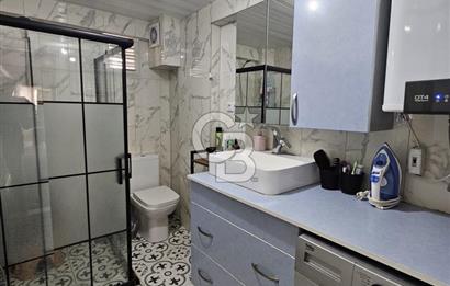 Ayvalık Merkezi Konumda Doğal Gazlı 2+1