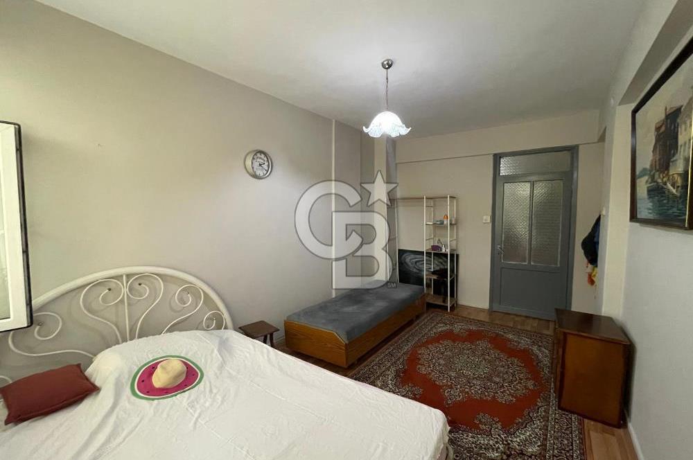 ÇANAKKALE KORDONDA EĞT.FAK.YANINDA 2+1 SATILIK DAİRE