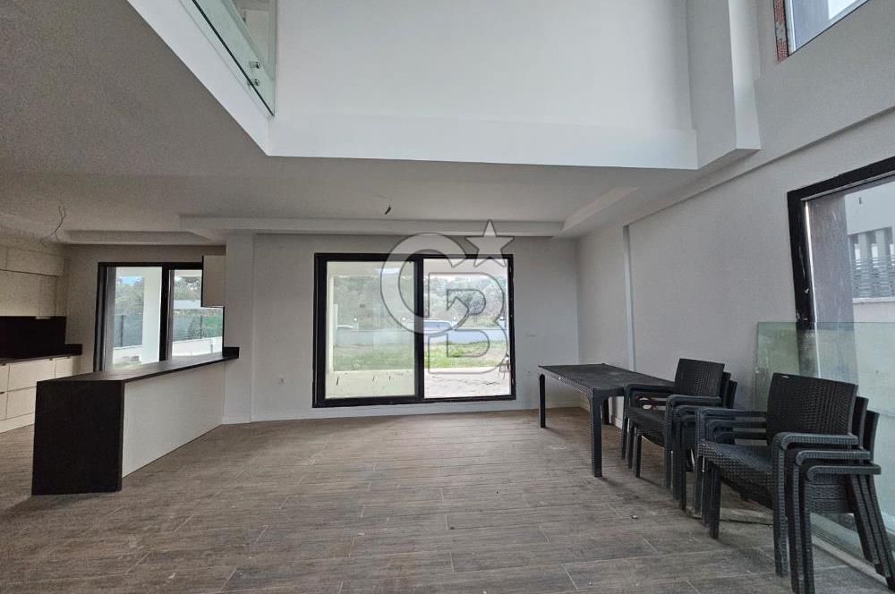 SATILIK 500 M² BAHÇE İÇİNDE MÜSTAKİL 4+2 VİLLA