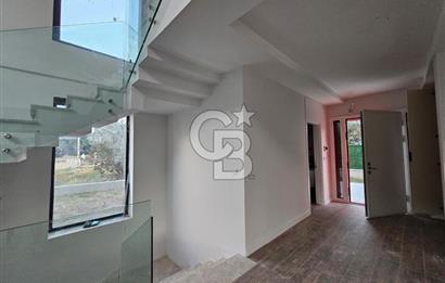 SATILIK 500 M² BAHÇE İÇİNDE MÜSTAKİL 4+2 VİLLA