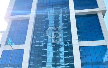 ÇUKURAMBAR'DA KAPALI OTOPARKLI 1000 M2 SATILIK CADDE DÜKKAN