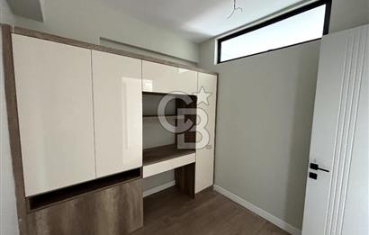 ALLWAYS BORNOVA'DA ARAKAT ARKA CEPHE SATILIK 2+1 DAİRE