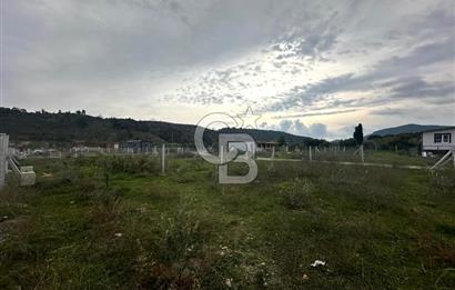 Kavakdere'de 243m2 Resmi Tapulu Bahçe-Elektrik & Su Hazır