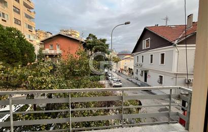 Kadıköy Kızıltoprak zühtüpaşa'da Kiralık ofis 