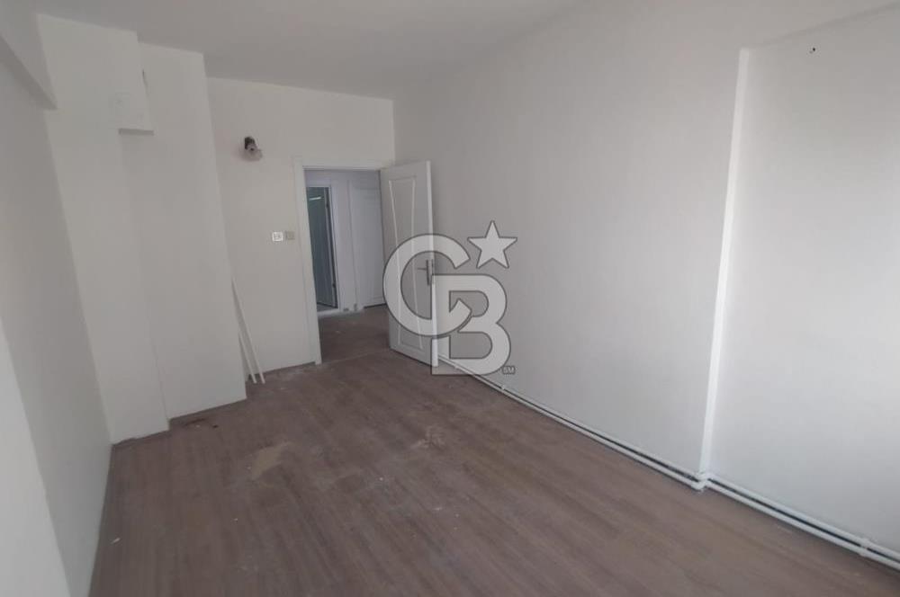YALOVA MERKEZ İKİ YOLA CEPHELİ ARA KAT KİRALIK 2+1 DAİRE
