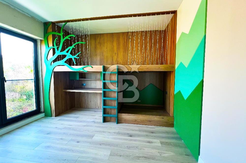 ÇANAKKALE İNTEPE DE SATILIK FULL DENİZ MANZARALI LÜKS VİLLA