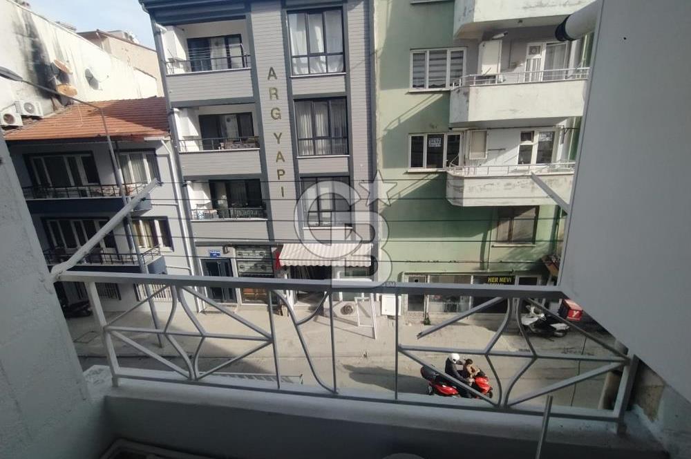 YALOVA MERKEZ İKİ YOLA CEPHELİ ARA KAT KİRALIK 2+1 DAİRE
