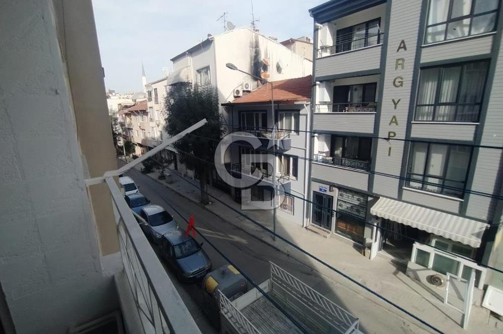 YALOVA MERKEZ İKİ YOLA CEPHELİ ARA KAT KİRALIK 2+1 DAİRE