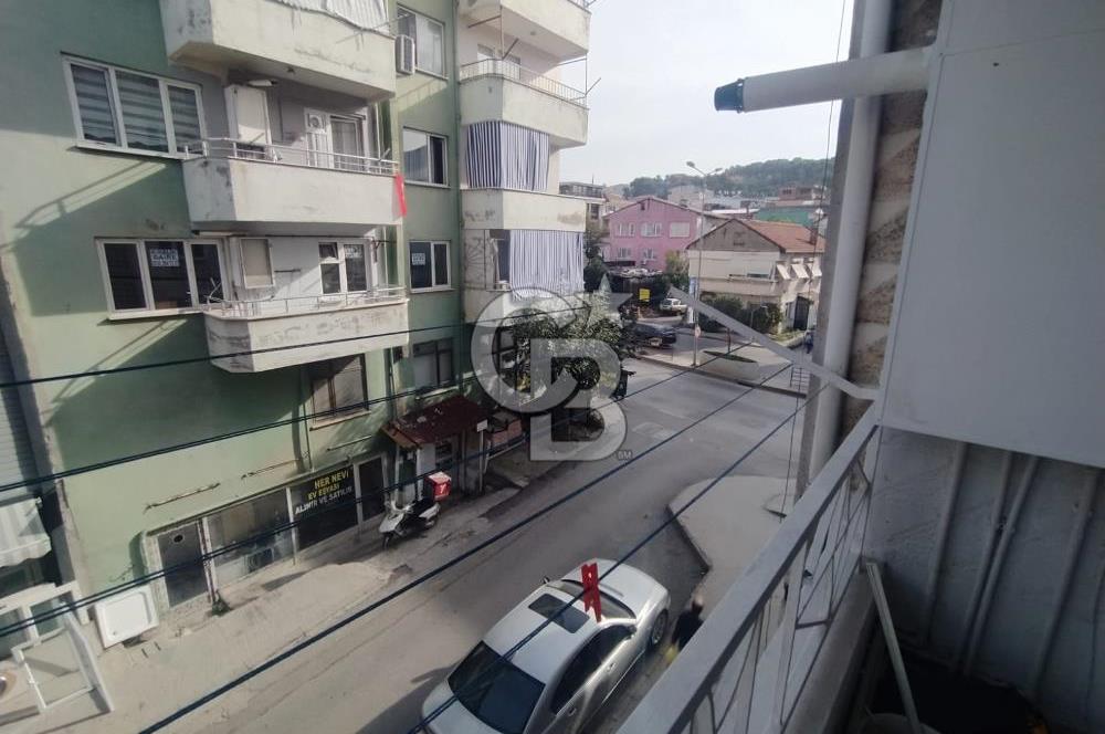 YALOVA MERKEZ İKİ YOLA CEPHELİ ARA KAT KİRALIK 2+1 DAİRE