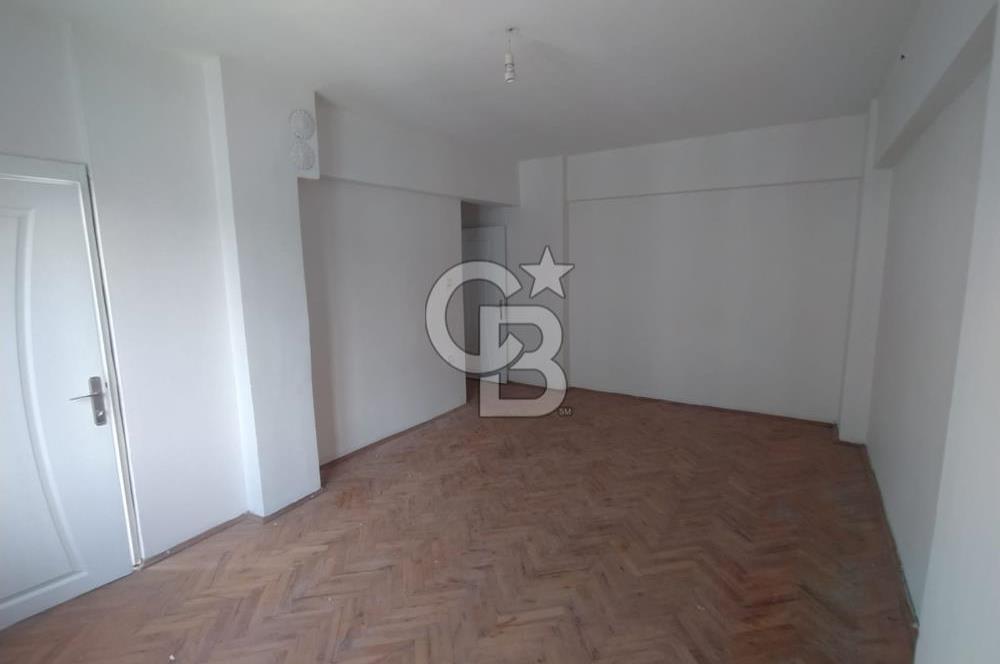 YALOVA MERKEZ İKİ YOLA CEPHELİ ARA KAT KİRALIK 2+1 DAİRE