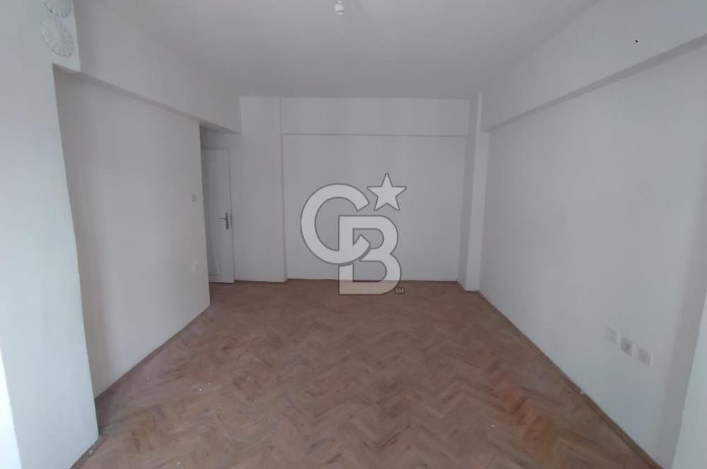 YALOVA MERKEZ İKİ YOLA CEPHELİ ARA KAT KİRALIK 2+1 DAİRE