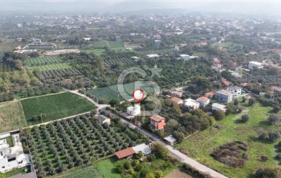 Emiralemde Villa İmarlı Satılık 1071m² Arsa ve Dubleks Ev
