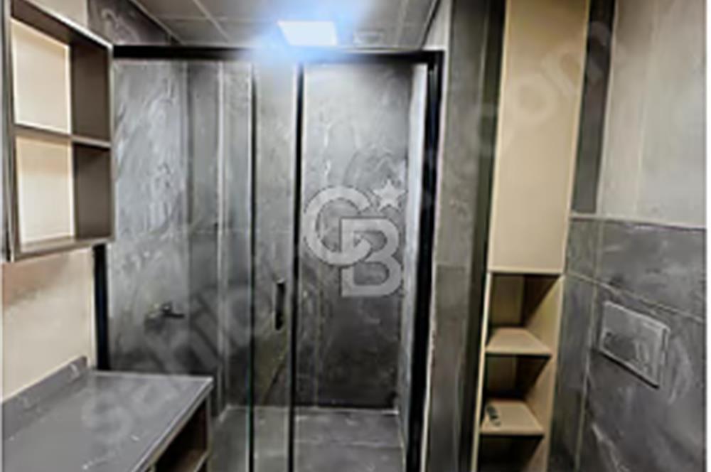 BOSS SARAY Satılık 1+1 Ofis 47 m²+24 m² Teras Havuz Manzara