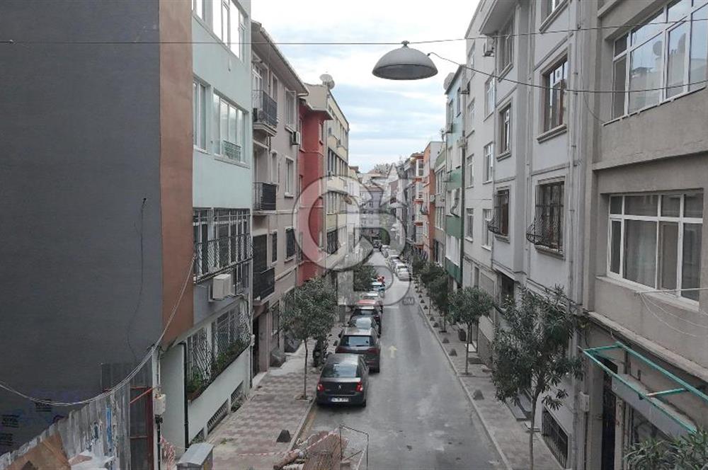 CİHANGİR'İN MERKEZİNDE SATILIK 5 KATLI BİNA