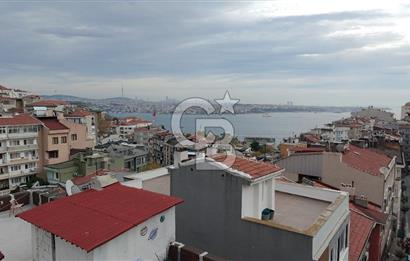 CİHANGİR'İN MERKEZİNDE SATILIK 5 KATLI BİNA