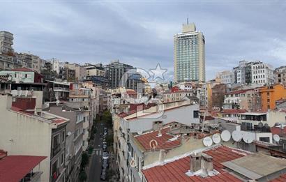 CİHANGİR'İN MERKEZİNDE SATILIK 5 KATLI BİNA