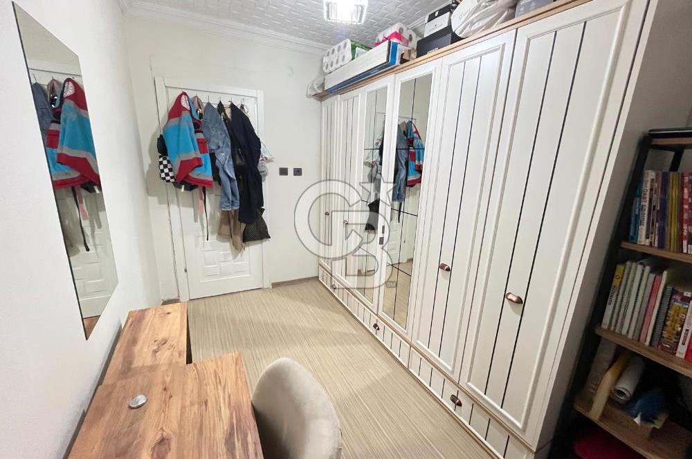 Edremit Camivasat Mahallesinde Satılık 2+1 Daire Çatı Teraslı