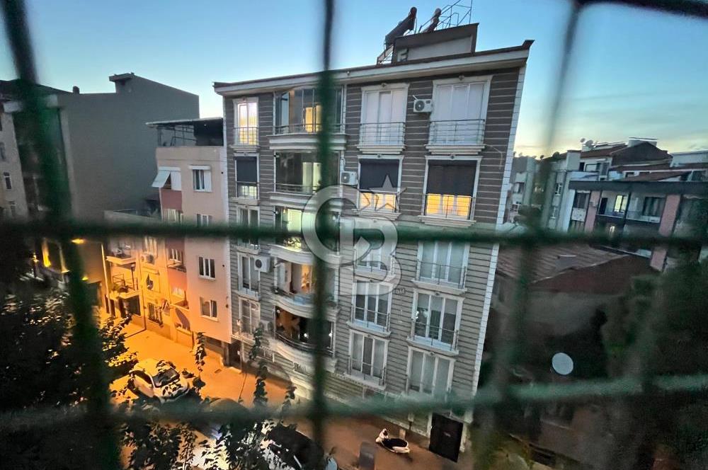 Edremit Camivasat Mahallesinde Satılık 2+1 Daire Çatı Teraslı