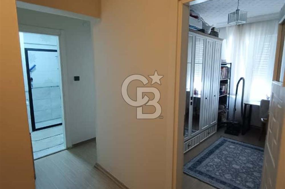 Edremit Camivasat Mahallesinde Satılık 2+1 Daire Çatı Teraslı