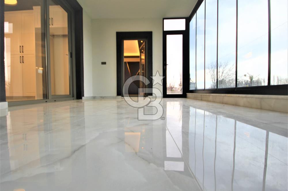 Edremit 4+1 Lüks Villa, 147m² Net, Müstakil Bahçeli, Site İçinde