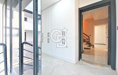 Edremit 4+1 Lüks Villa, 147m² Net, Müstakil Bahçeli, Site İçinde