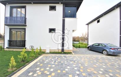 Edremit 4+1 Lüks Villa, 147m² Net, Müstakil Bahçeli, Site İçinde