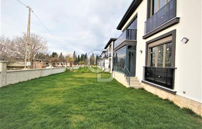 Edremit 4+1 Lüks Villa, 147m² Net, Müstakil Bahçeli, Site İçinde