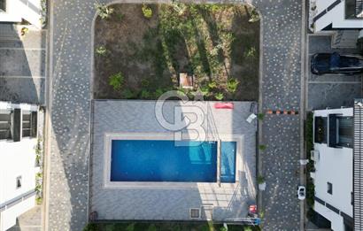 Edremit 4+1 Lüks Villa, 147m² Net, Müstakil Bahçeli, Site İçinde