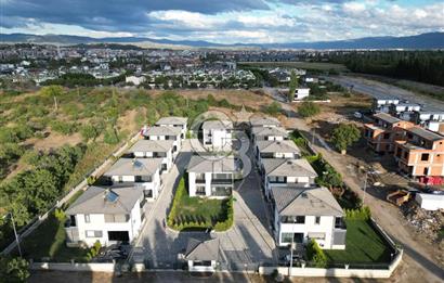 Edremit 4+1 Lüks Villa, 147m² Net, Müstakil Bahçeli, Site İçinde