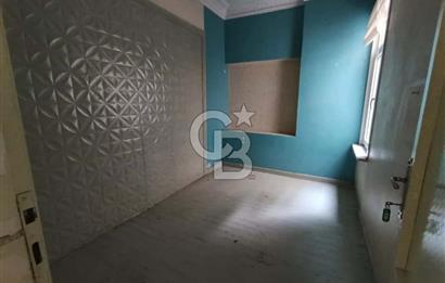 CİHANGİR'İN MERKEZİNDE SATILIK 5 KATLI BİNA