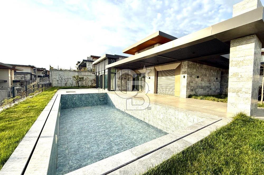 FOLKART NEFES İSTANBUL'DA KİRALIK 6+1 VİLLA