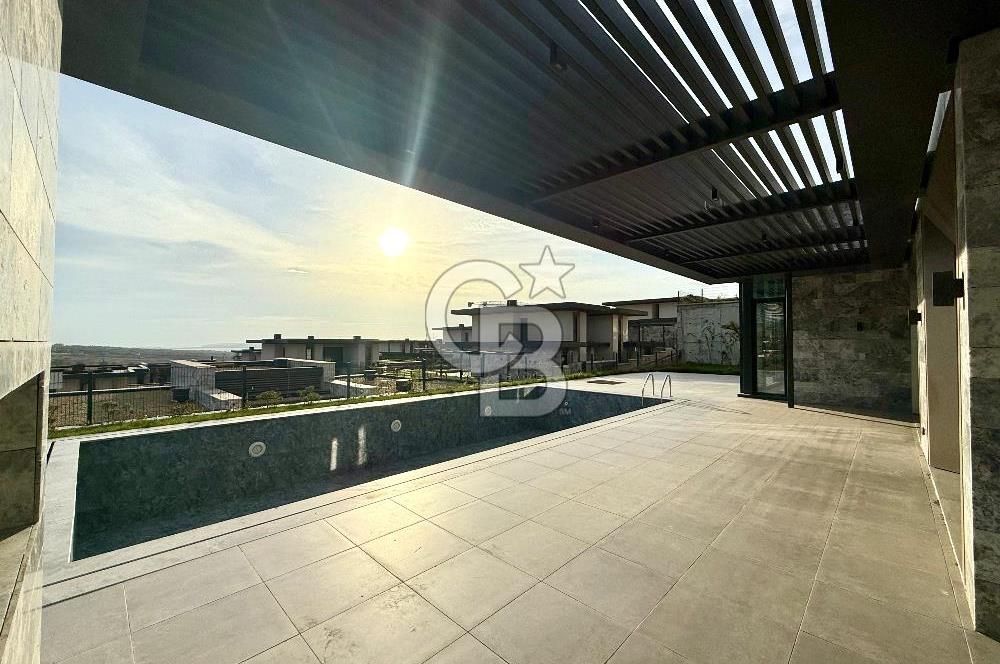 FOLKART NEFES İSTANBUL'DA KİRALIK 6+1 VİLLA