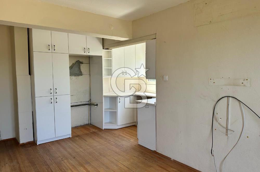 Foça Atatürk Mahallesinde Kiralık 2+1 Daire