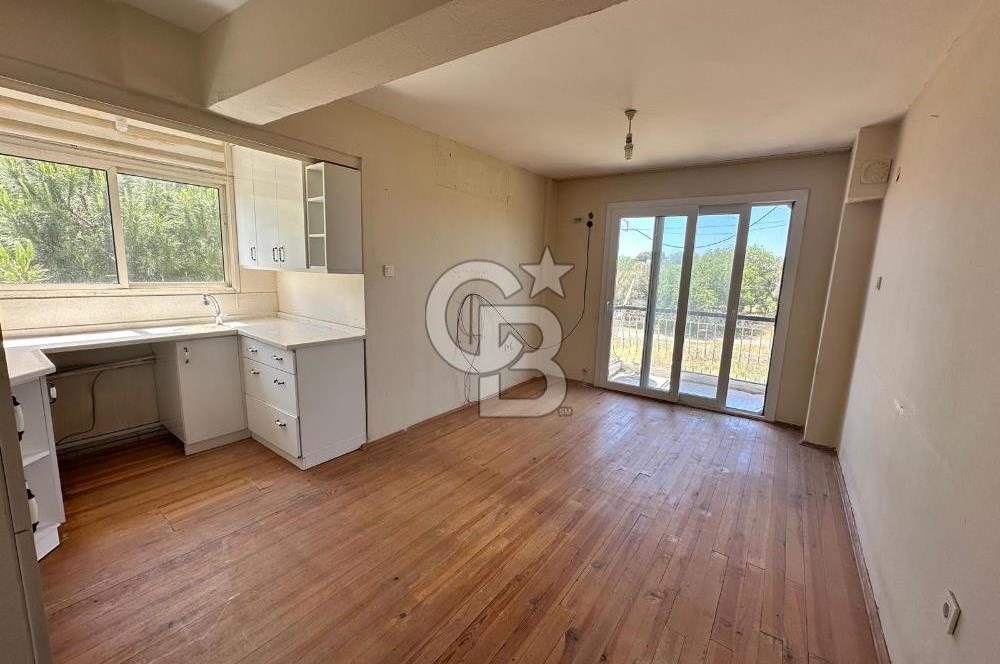 Foça Atatürk Mahallesinde Kiralık 2+1 Daire