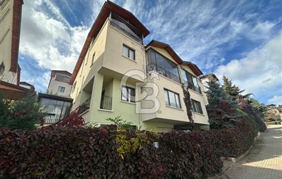 TÜRKKONUT ÖZDEBİRLİK SİTESİSİNDE FULL YAPILI MANZARALI 5+1 VİLLA