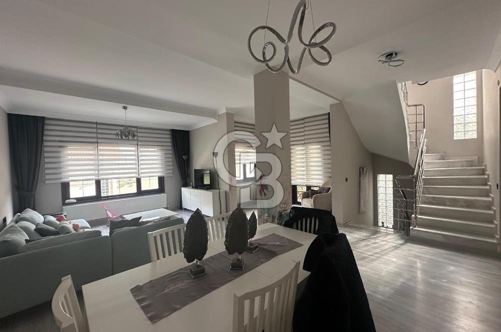 TÜRKKONUT ÖZDEBİRLİK SİTESİSİNDE FULL YAPILI MANZARALI 5+1 VİLLA