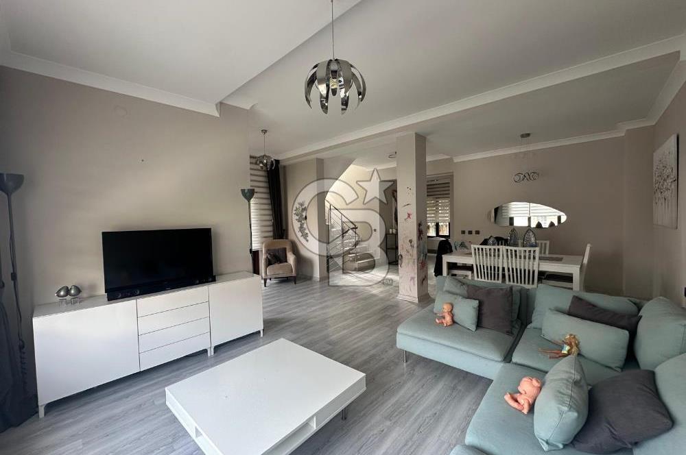 TÜRKKONUT ÖZDEBİRLİK SİTESİSİNDE FULL YAPILI MANZARALI 5+1 VİLLA