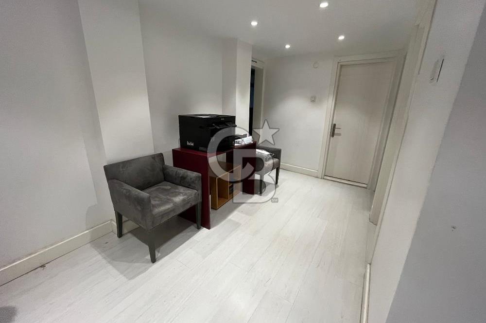 Kadıköy Kızıltoprak zühtüpaşa'da Kiralık ofis 