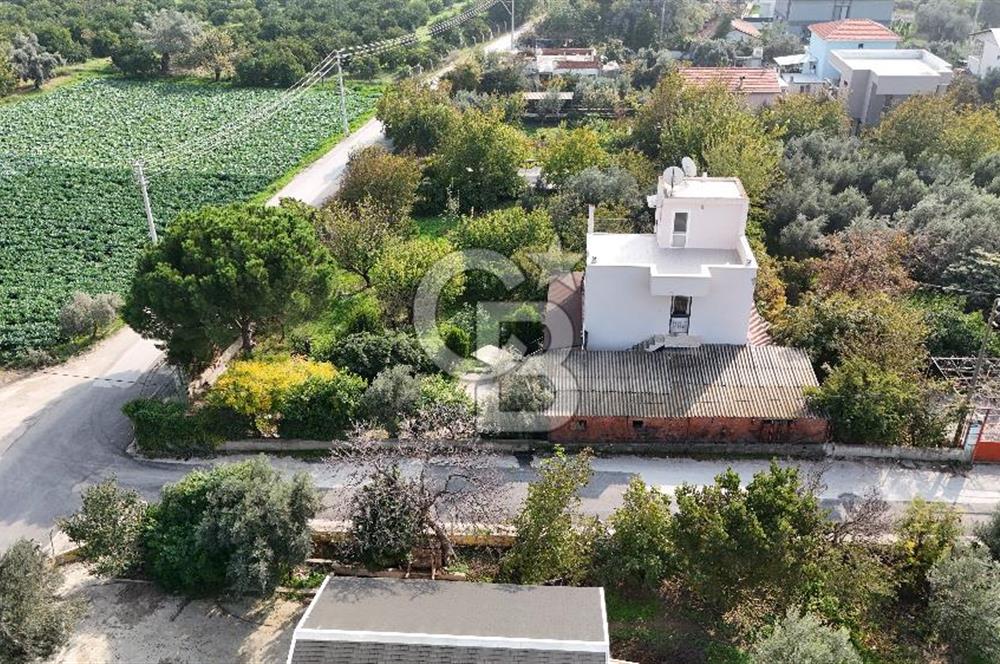 Emiralemde Villa İmarlı Satılık 1071m² Arsa ve Dubleks Ev