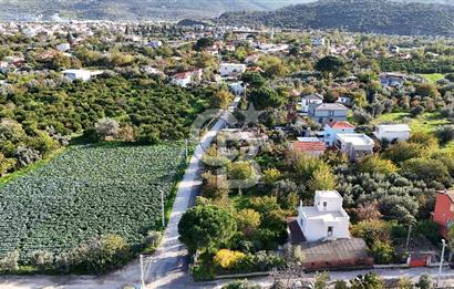 Emiralemde Villa İmarlı Satılık 1071m² Arsa ve Dubleks Ev